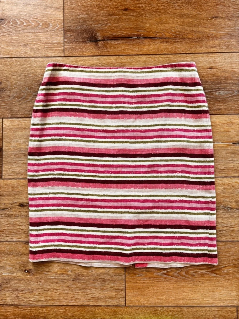 TALBOTS Pencil Skirt Size 12 100% Linen Colorful Striped Fully Lined Preppy
